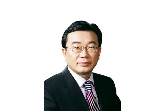 백종훈 금호석유화학 대표이사 부사장이 지난 22일 이사회에서 이사회 의장에 선임됐다.금호석유화학