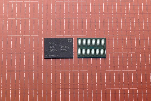 SK하이닉스가 개발한 현존 세계 최고층 238단 512Gb TLC 4D 낸드플래시