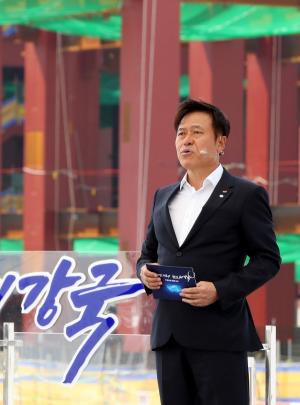 SK하이닉스, 파운드리 사업 확장…한국·중국 투트랙 전략 펼친다