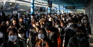지하철·버스·택시·대형마트서 마스크 벗는다...20일부터 의무 해제