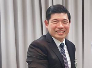 동남아 택시 서비스 ‘슈퍼앱‘으로 키운 앤서니 탄 그랩 CEO