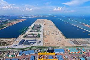 DL이앤씨, 여의도 1.5배 규모 세계 최대 항만 매립 공사 완료