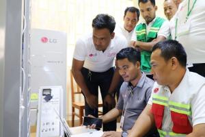 LG전자, 캄보디아서 가전 서비스 교육 “청소년들의 자립 돕는다”